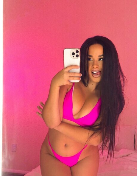 La Elvira hd star archive