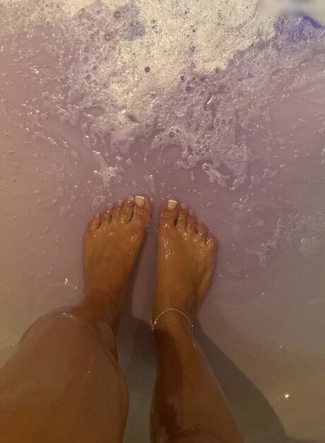 Almira Azemi sex pornstar image