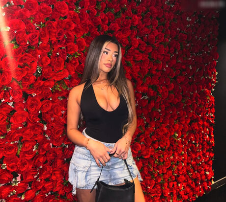 Almira Azemi pornstar free photos