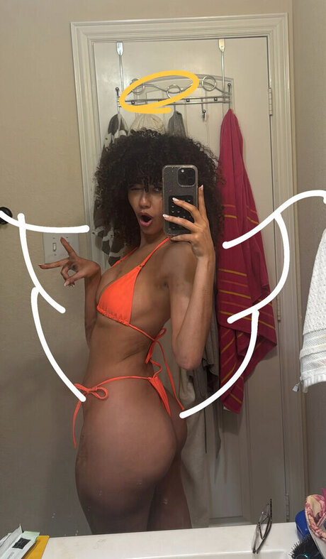 Megan Botnick naked star pics