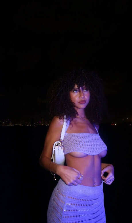 Megan Botnick free model gallery