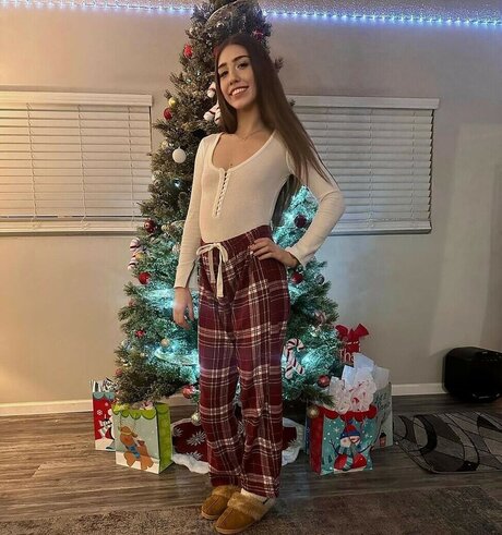 lbaibeexoxo star xxx picture