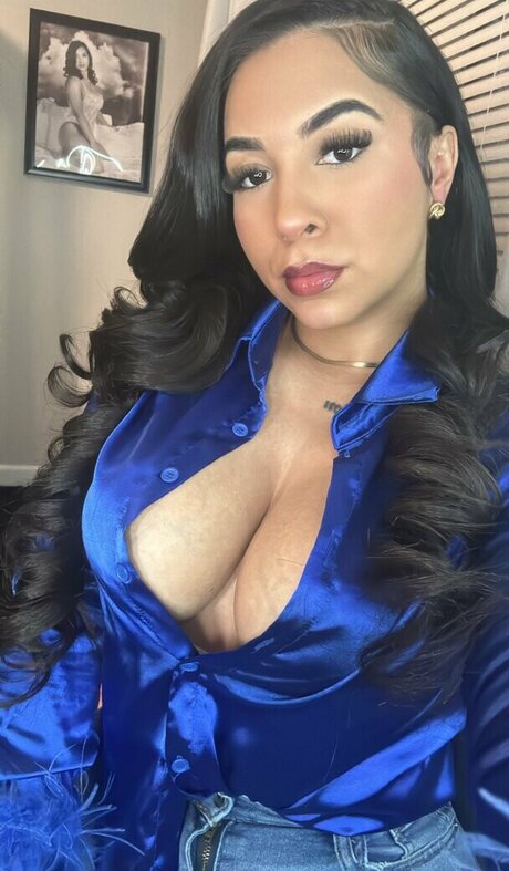 MsBeatDaEgg model naked image