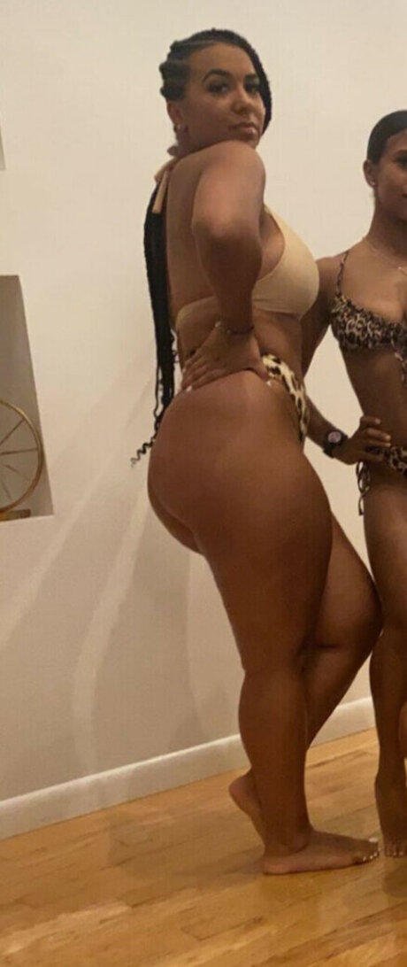 MsBeatDaEgg perfect actress gallery