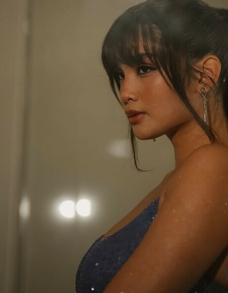 Heaven Paralejo erotic pornstar gallery