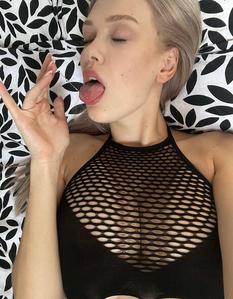 Rosy May xxx star photo