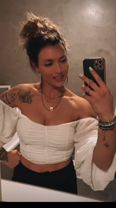 Aline Jost Diraimondo star nudes photo