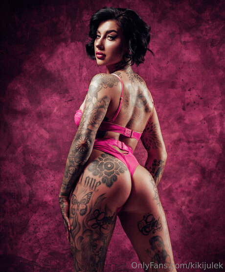 Kiki Julek model nice pictures