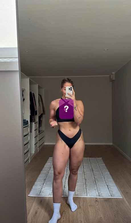 Lisa Marie Wohlmuth nice pornstar img