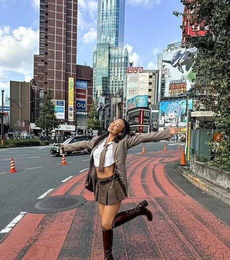 Callina Liang naked star image