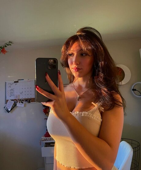 Bella Jones pornstar hot galleries