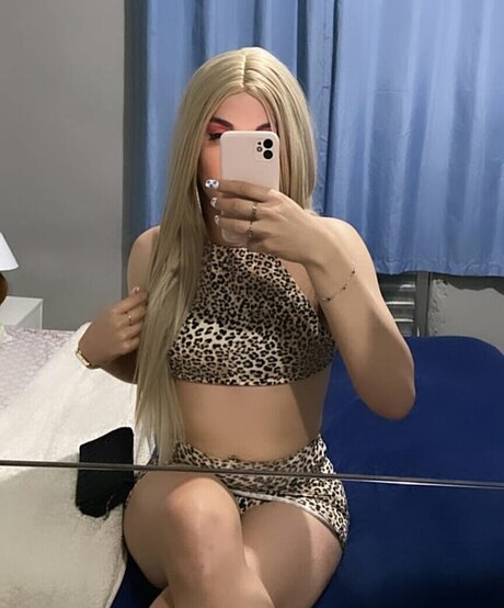 gabriellaninfeta star exclusive photos