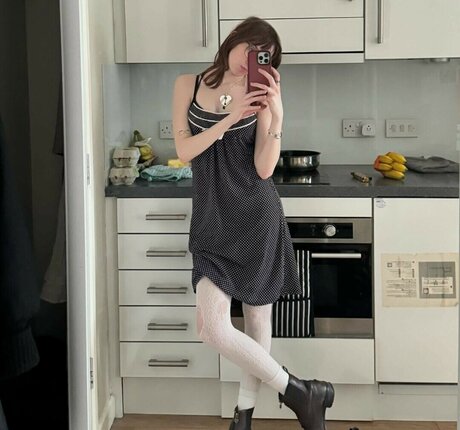 Licetown high quality pornstar photo