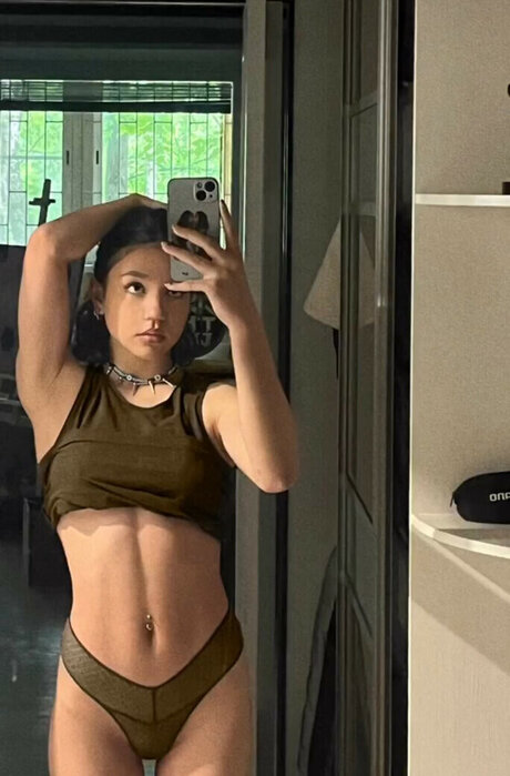 Yashankulova pornographic star photos