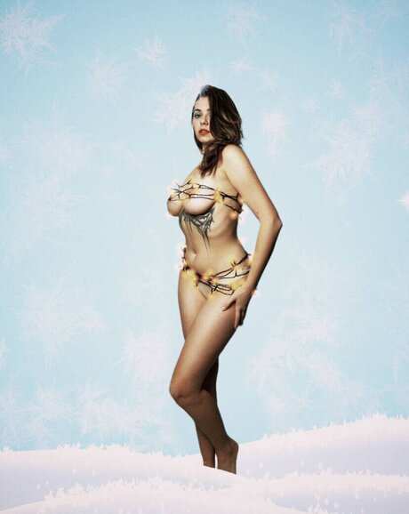 yulkachash naked model photo