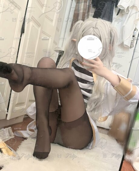 lulumiao233 pornstar naked photo