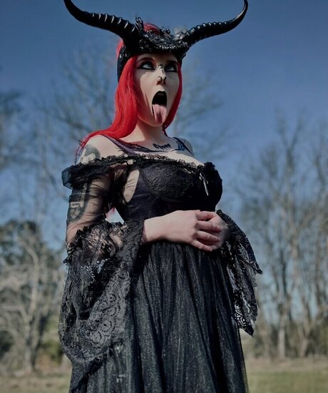 Carrie Cannie top actress galleries