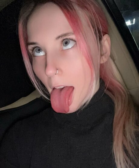 Carrie Cannie nude model galleries