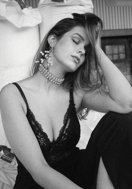 anna gazanis porn model photos