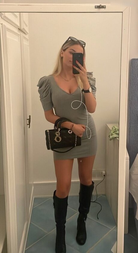 Snipsska star nude photo