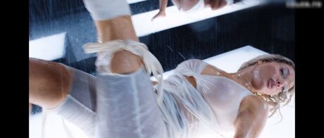 Shirin David star top image