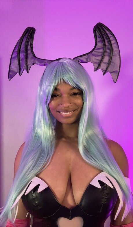 Itzmelanin star nice photo