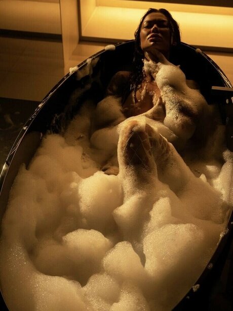 Jacqueline Orlova nude pornstar picture