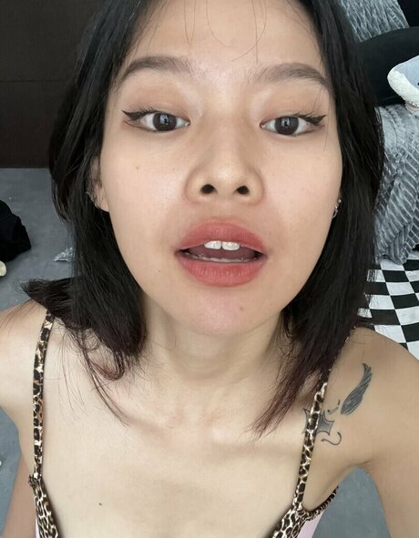 miceraa free model pic