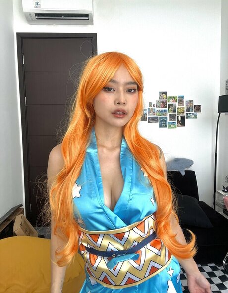 miceraa exclusive model pics