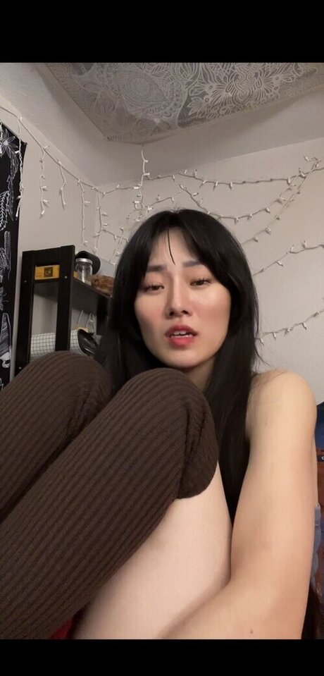 Showmeyourbasement xxx star photos