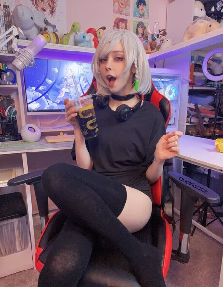 Duckie Cos Profile pic