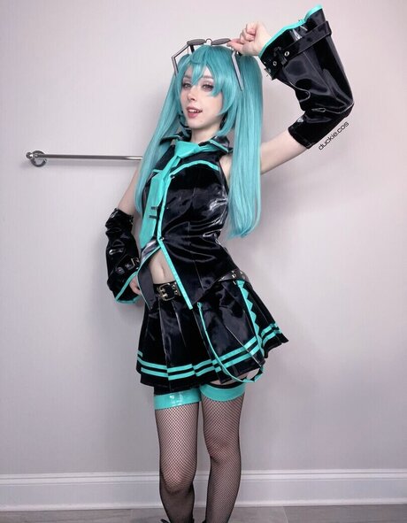 Duckie Cos pornstar nudes images