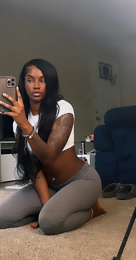 lauryntierre art pornstar galleries