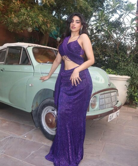 Pakhi Gadh Profile pic