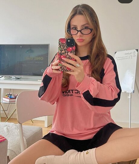 zeybik pornstar erotic photos