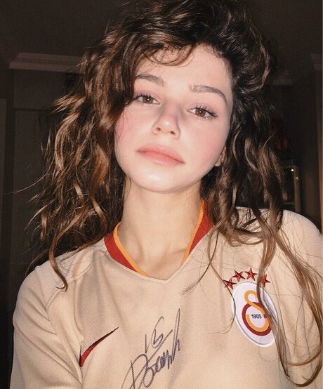 sumruozdenn sex actress gallery