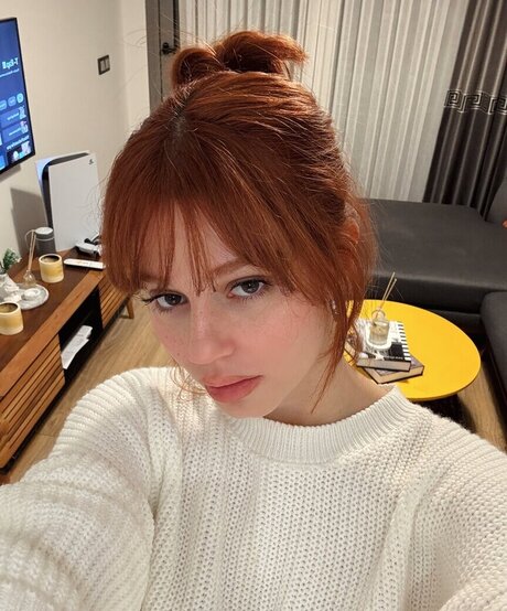 sumruozdenn beautiful model pic