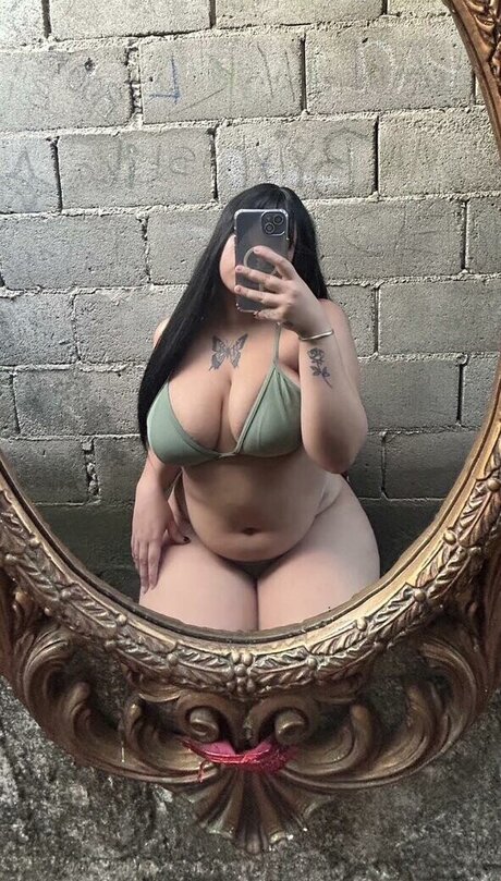 Elizabeth Nazariego pornographic actress img