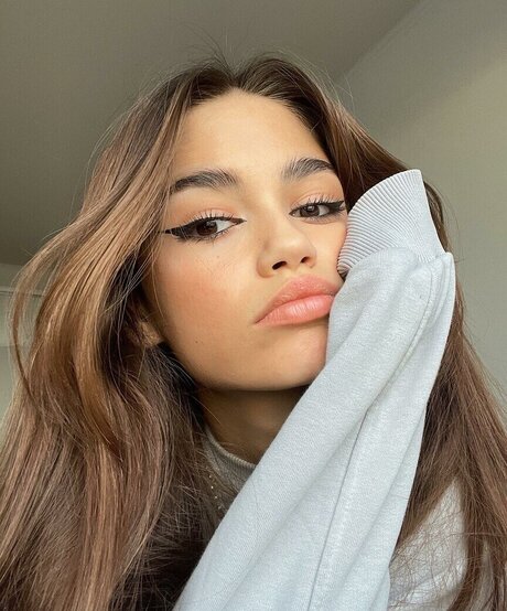 Sofia Chernasova beautiful pornstar pic