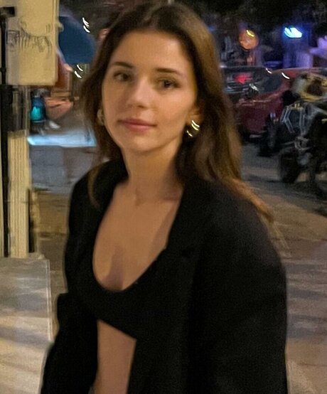 ebrarkrbkn exclusive model images