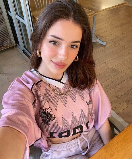 ebrarkrbkn pornstar naked images