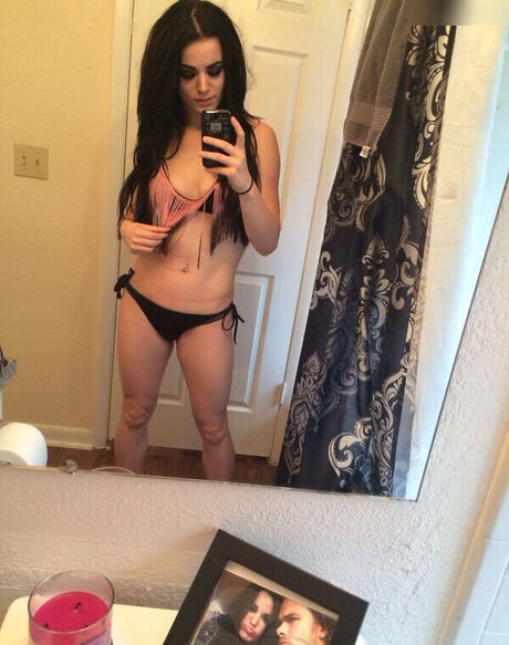 Saraya Jade Bevis pornstar perfect photo