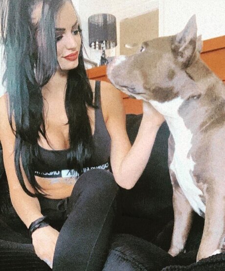 Saraya Jade Bevis top star pics