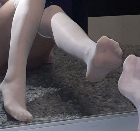 Lolo4ka erotic actress image