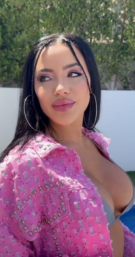 Leyla Lahouar best star pics