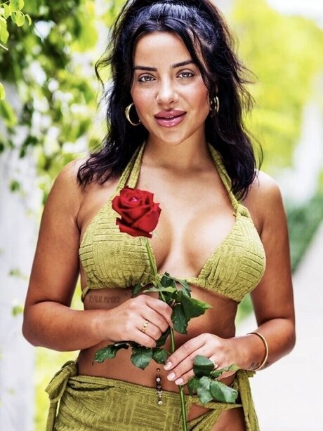 Leyla Lahouar perfect star pics