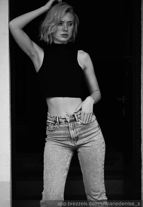 Marie Denise Schwarz pornstar hd picture