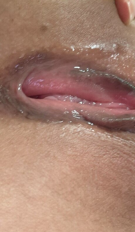 ehxoehlstkfka0 porn model photo