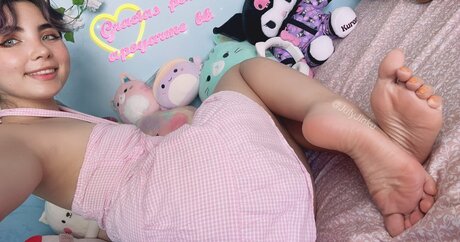 Julyjinku pornstar art pics