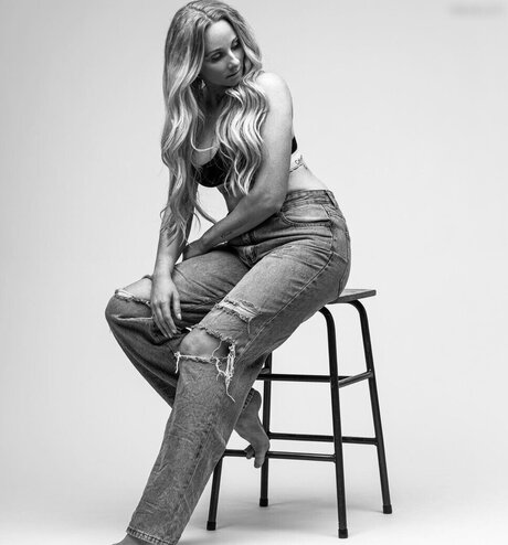 Jacqueline Sparrow model archive